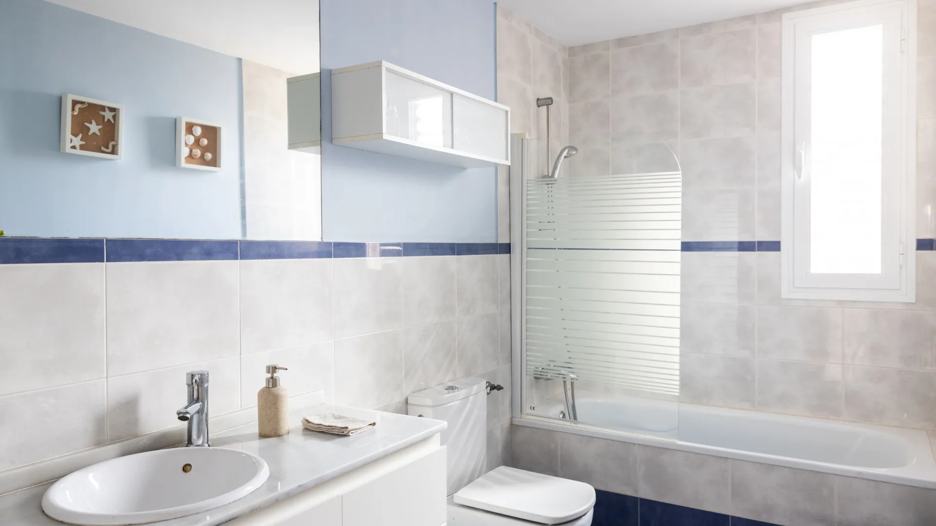 Town house for sale in Cerrado del Aguila with 3 bedrooms