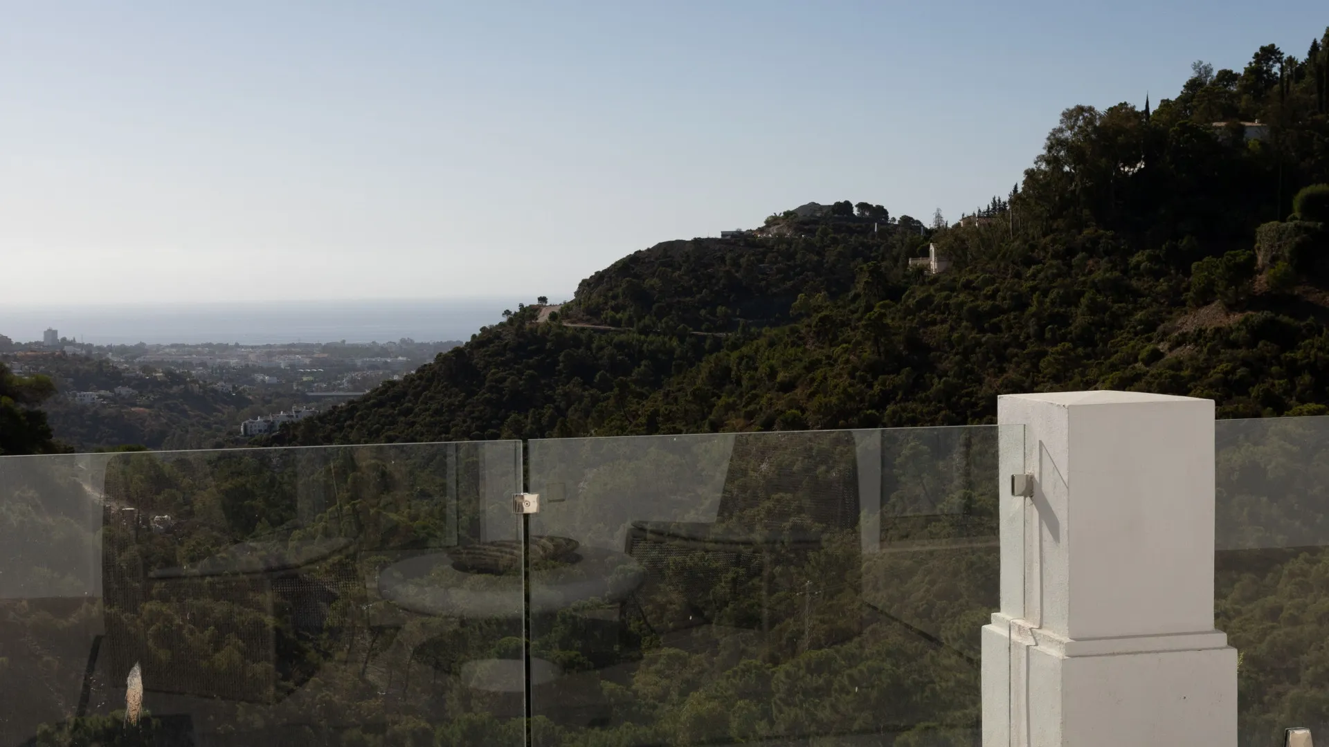 For sale El Madroñal 5 bedrooms villa