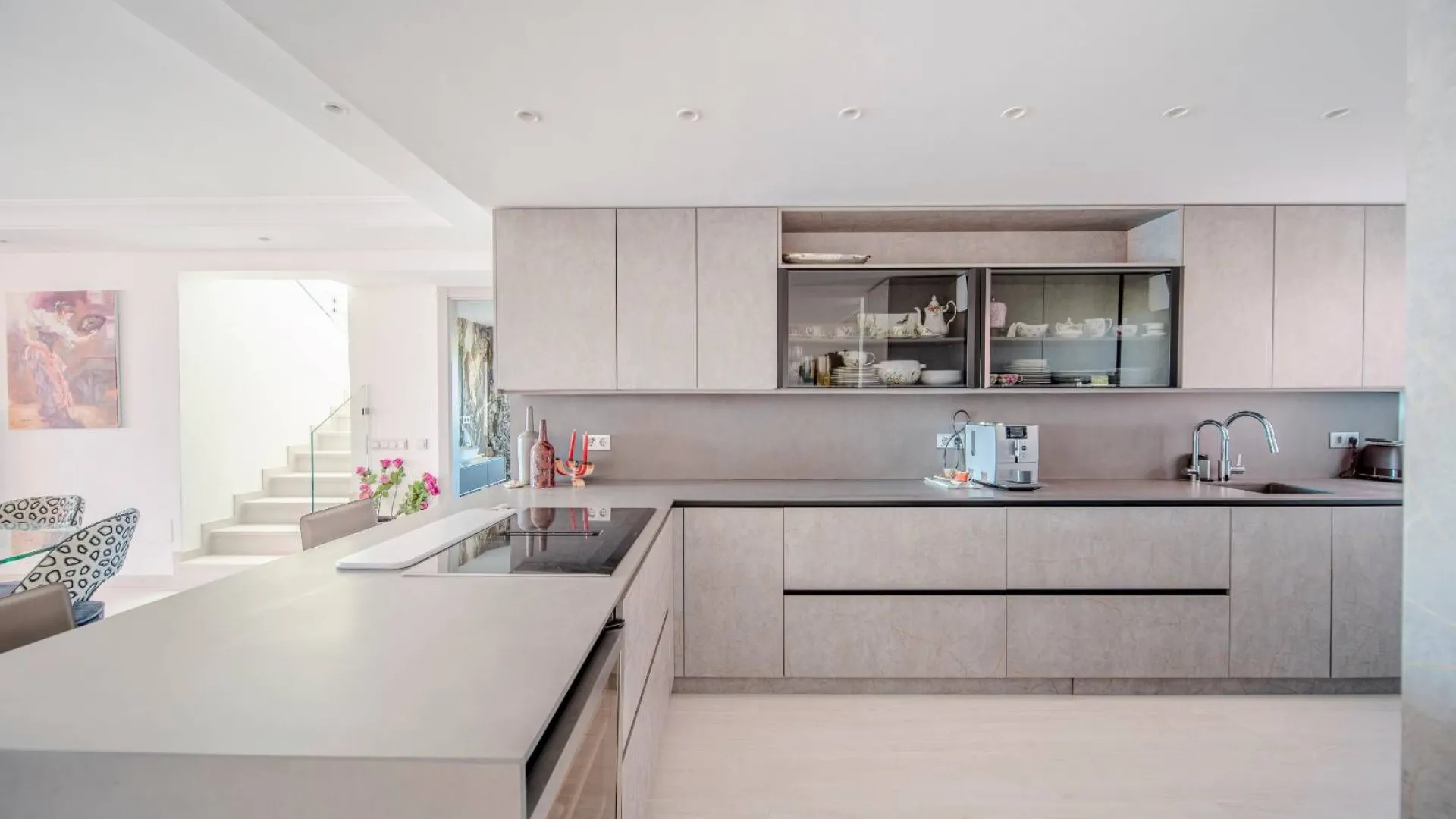 3 bedrooms Menara Beach duplex penthouse for sale