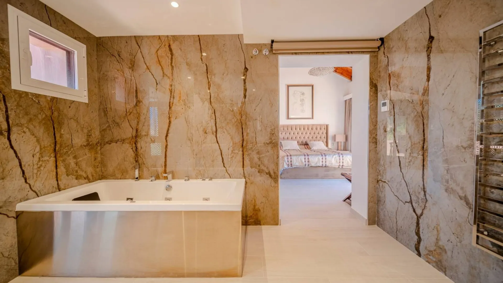 3 bedrooms Menara Beach duplex penthouse for sale