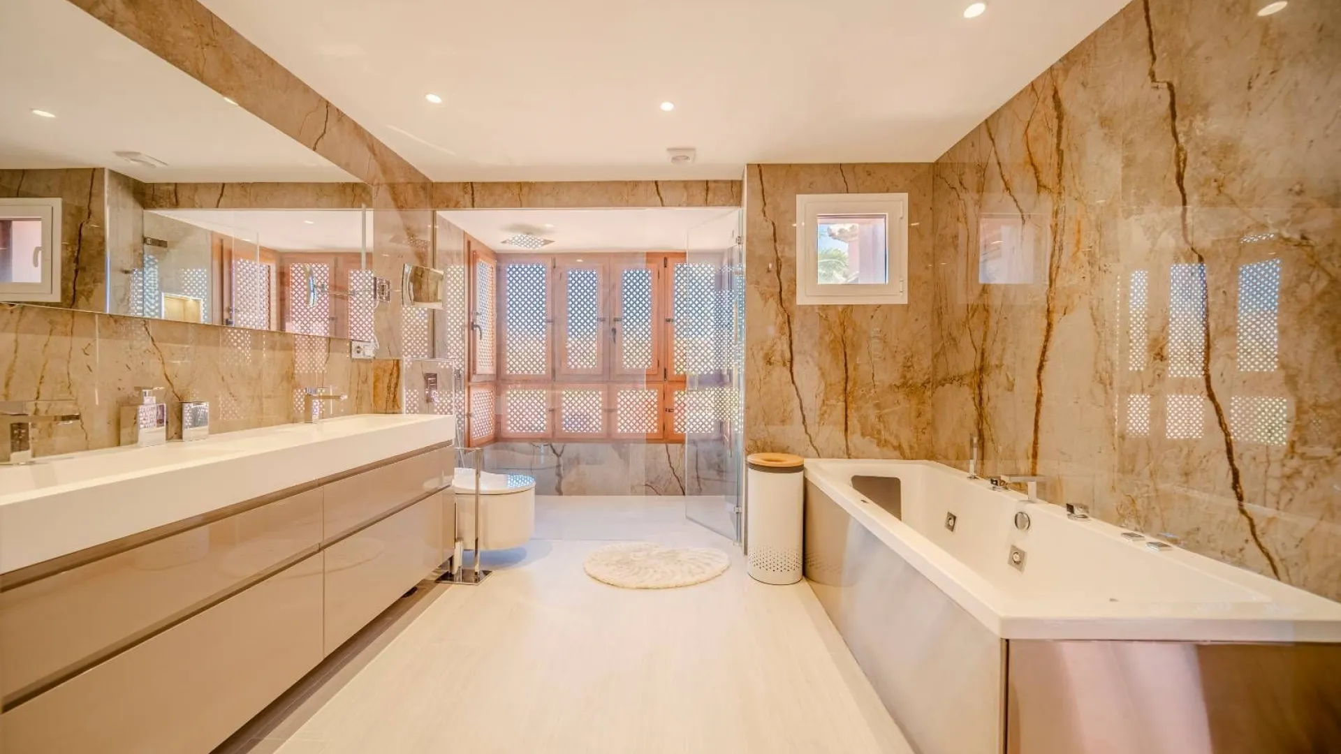 3 bedrooms Menara Beach duplex penthouse for sale