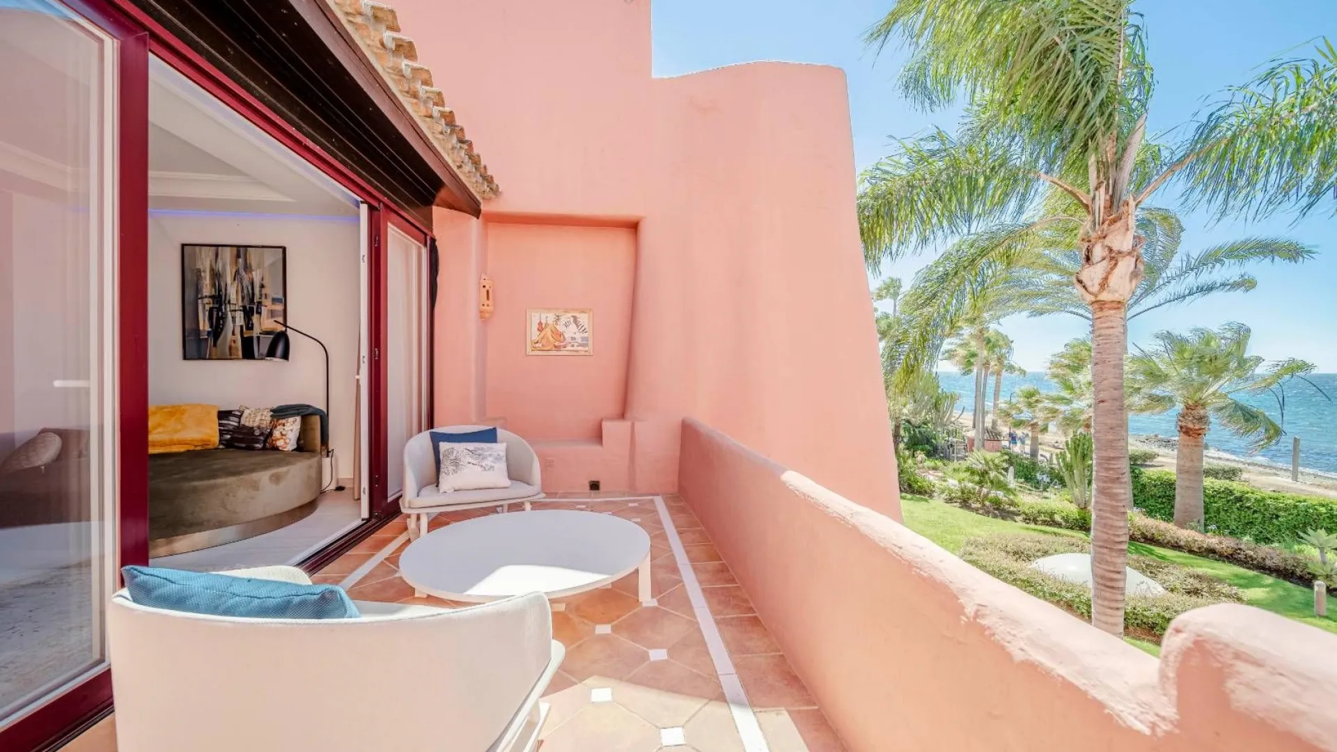 3 bedrooms Menara Beach duplex penthouse for sale