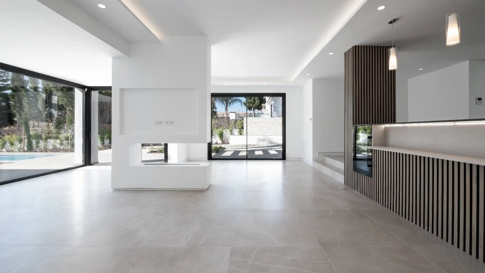 Benahavis villa for sale