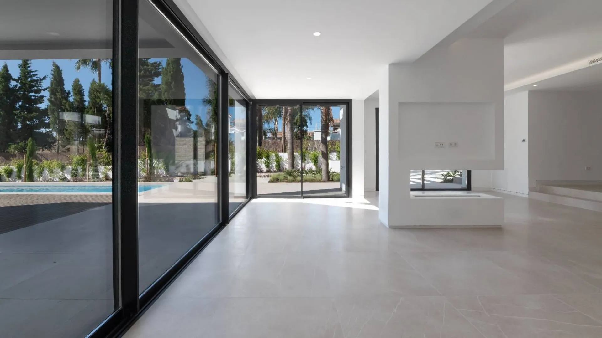 Benahavis villa for sale
