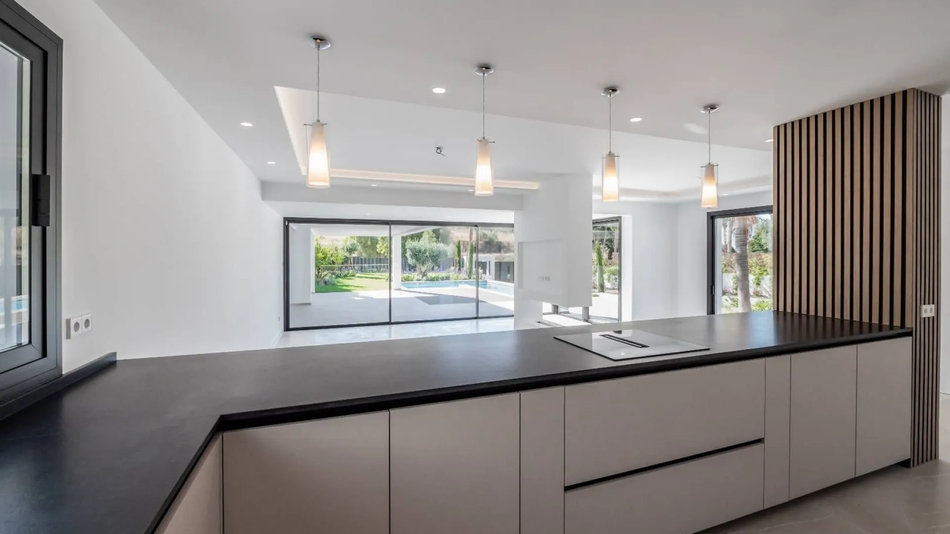 Benahavis villa for sale