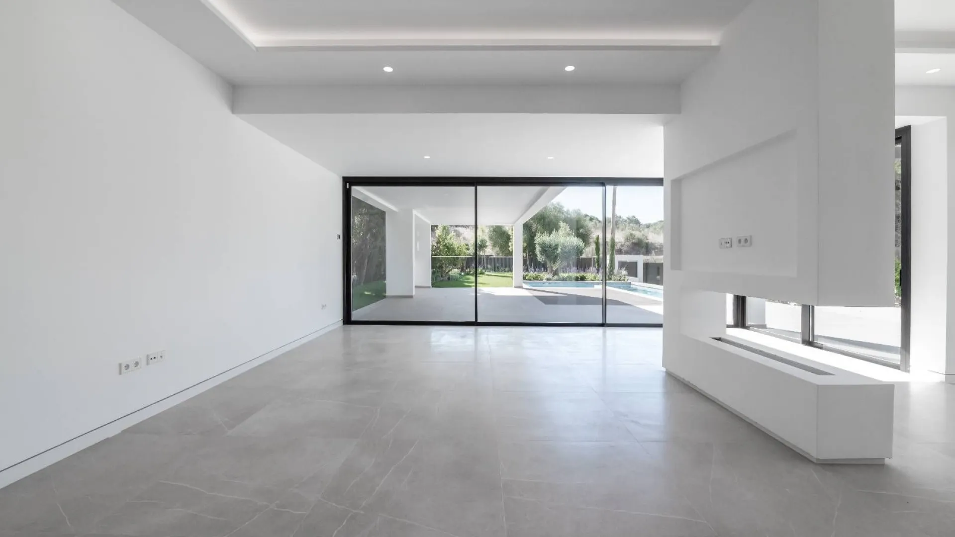 Benahavis villa for sale
