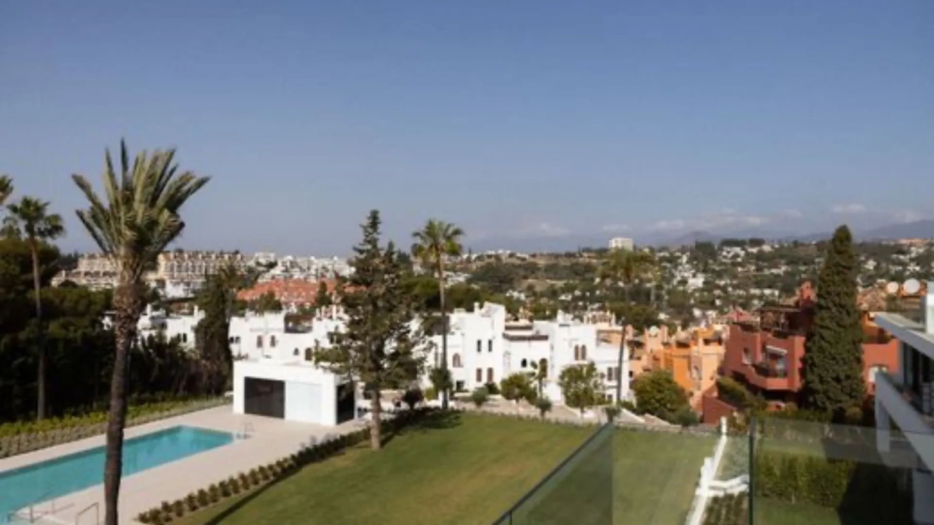 4 bedrooms Marbella - Puerto Banus town house for sale