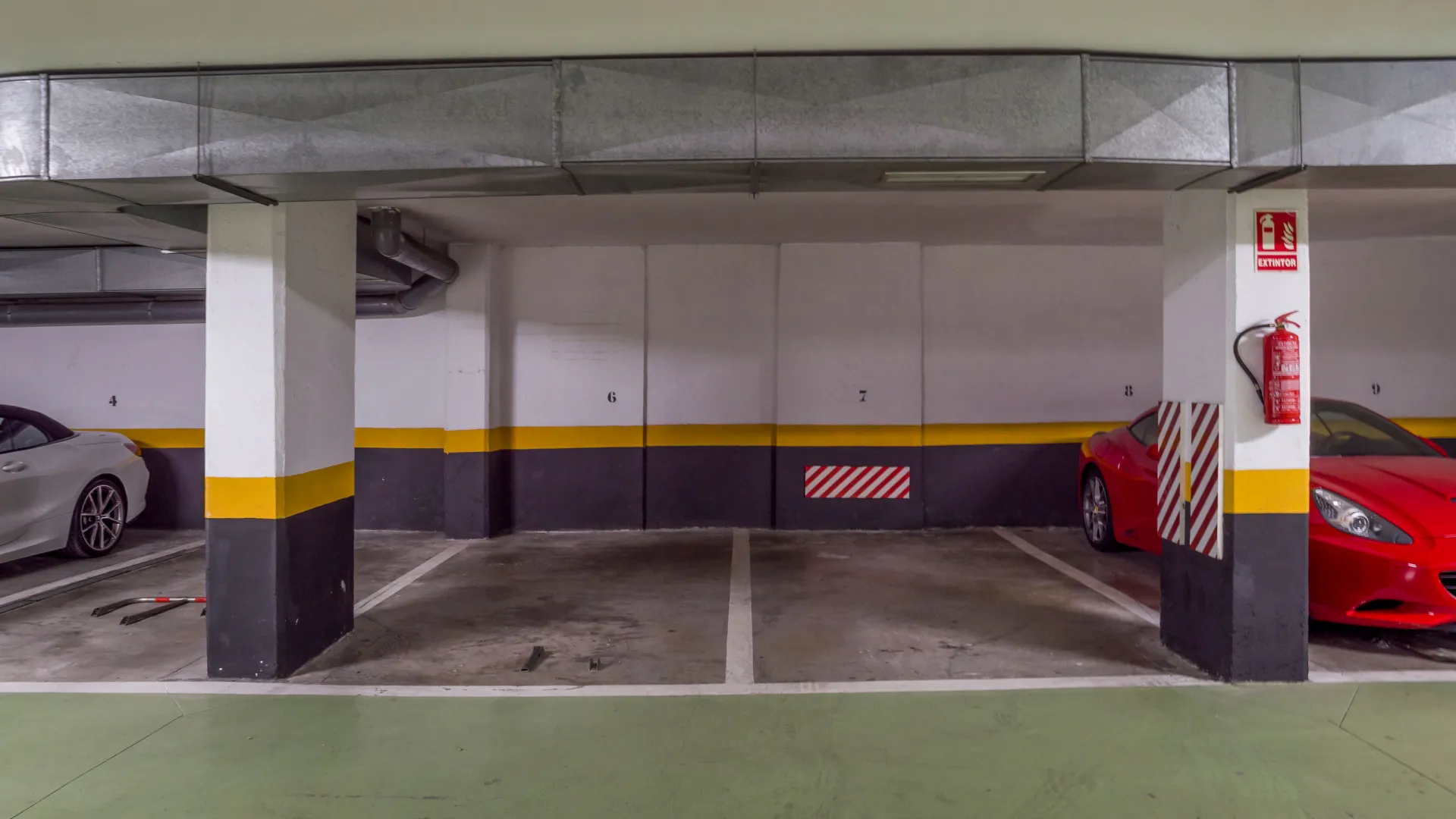 For sale apartment with 1 bedroom in Marbella - Puerto Banus