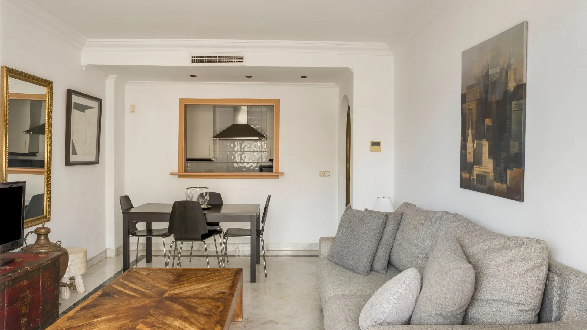 For sale apartment with 1 bedroom in Marbella - Puerto Banus