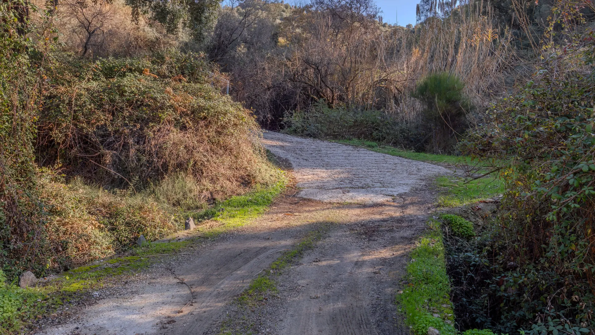 For sale plot in Ojen