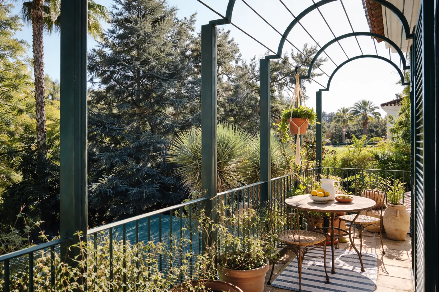 For sale Sotogrande Costa Central 5 bedrooms villa