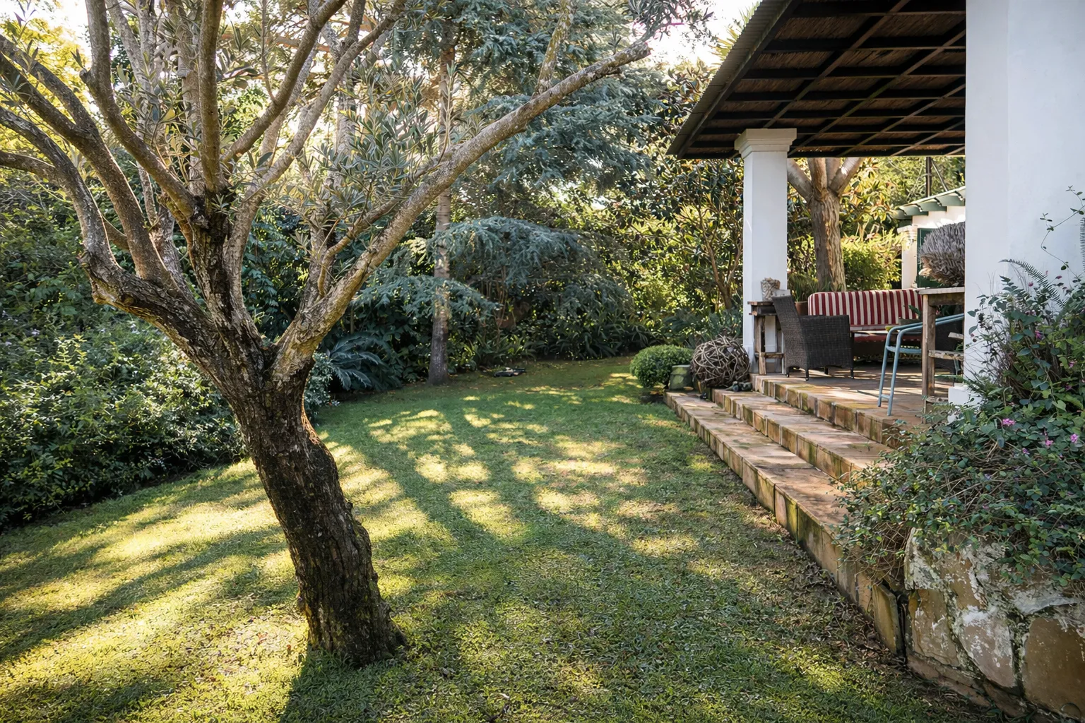 For sale Sotogrande Costa Central 5 bedrooms villa