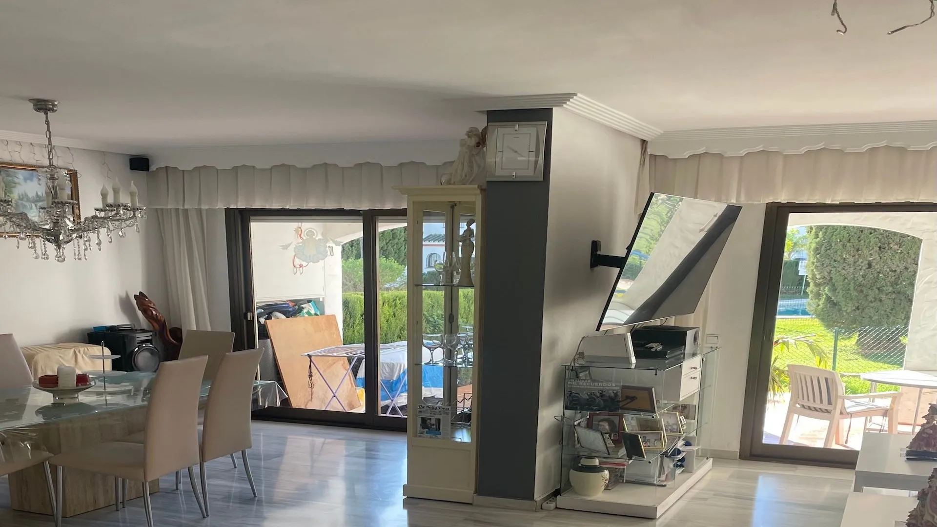 Estepona Este, adosado de 4 dormitorios en venta