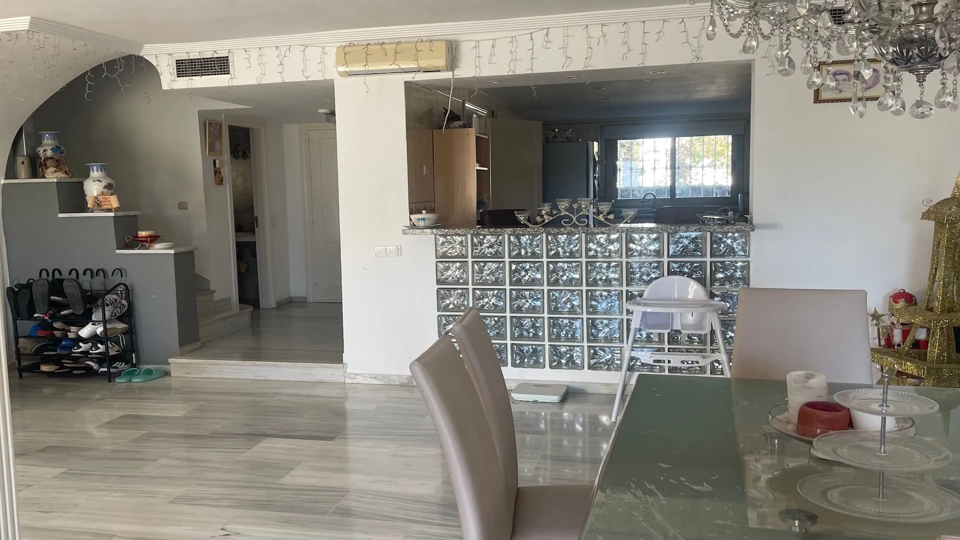 Estepona Este, adosado de 4 dormitorios en venta