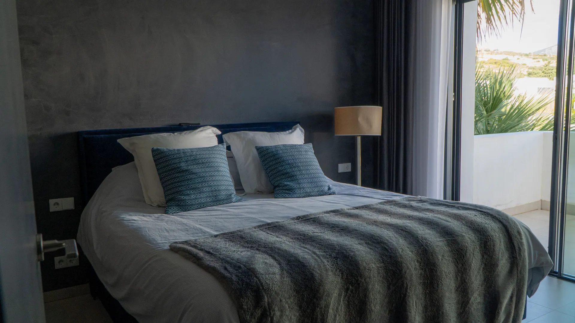 Buy Cala de Mijas villa