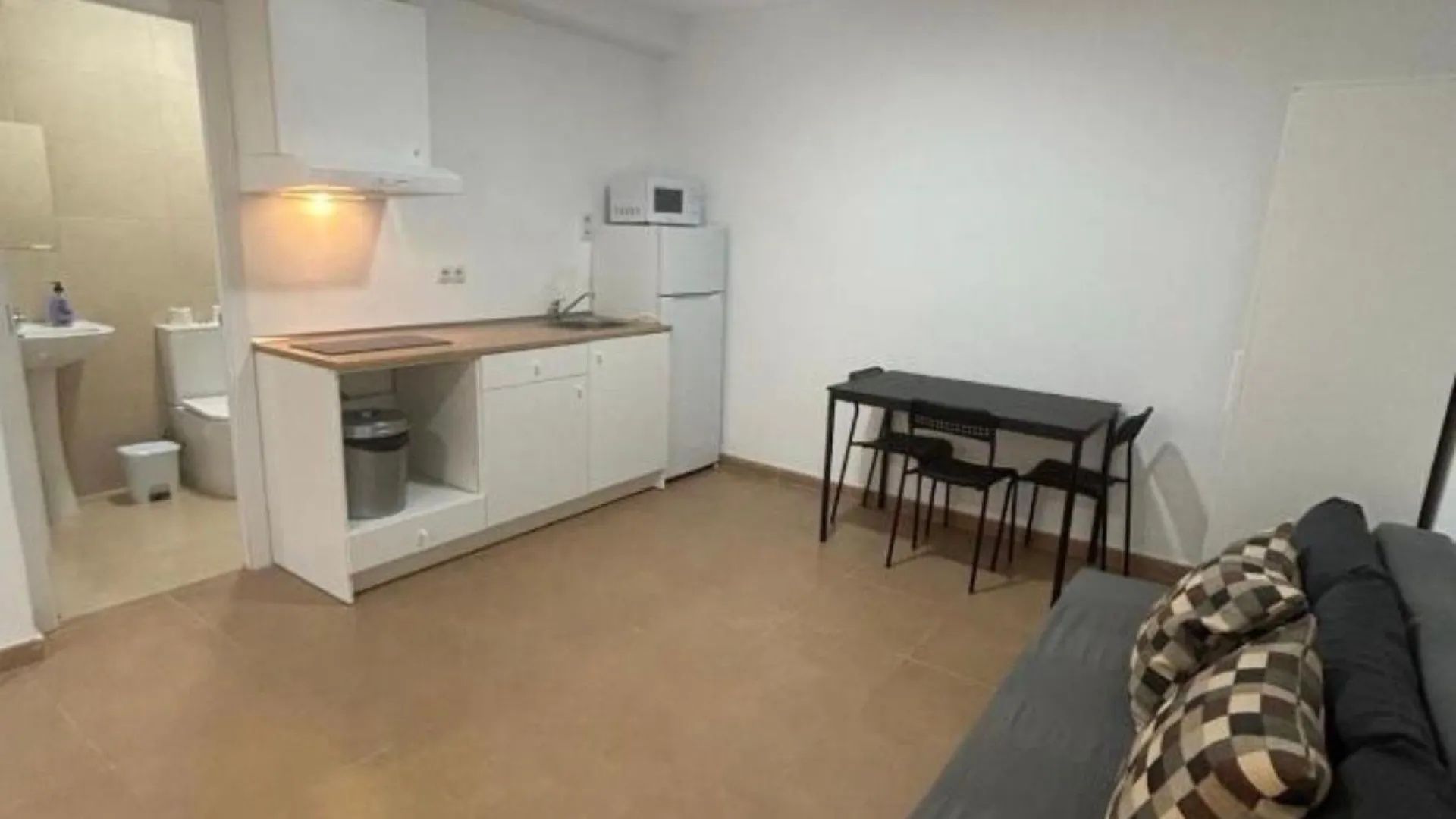 Unique building for sale in Malaga - Este