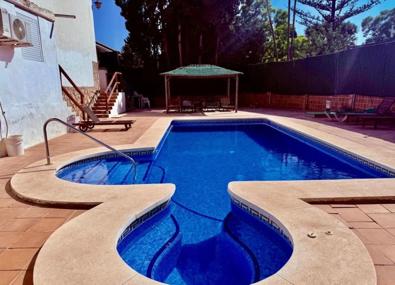 Unique building for sale in Malaga - Este