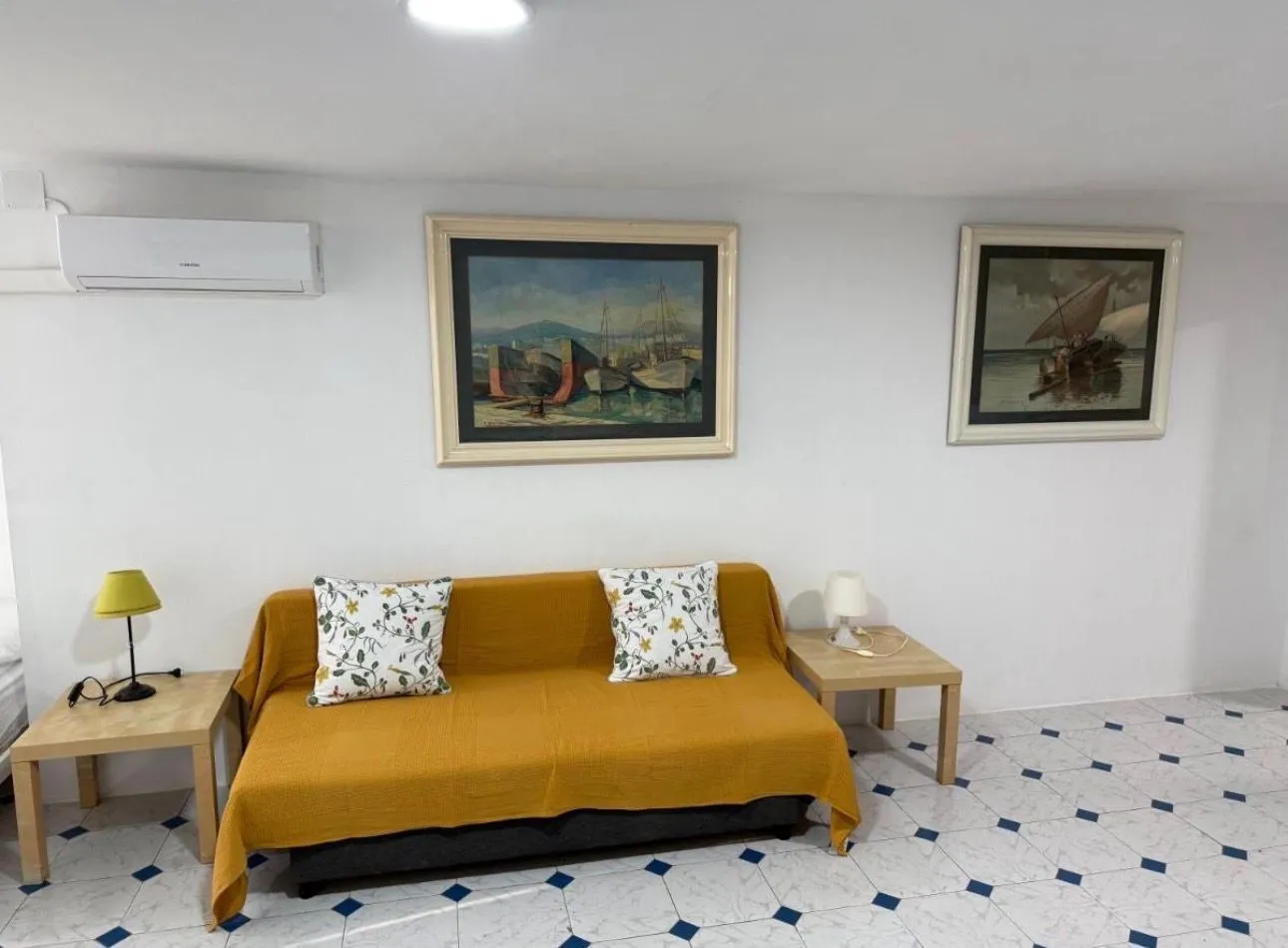 Unique building for sale in Malaga - Este