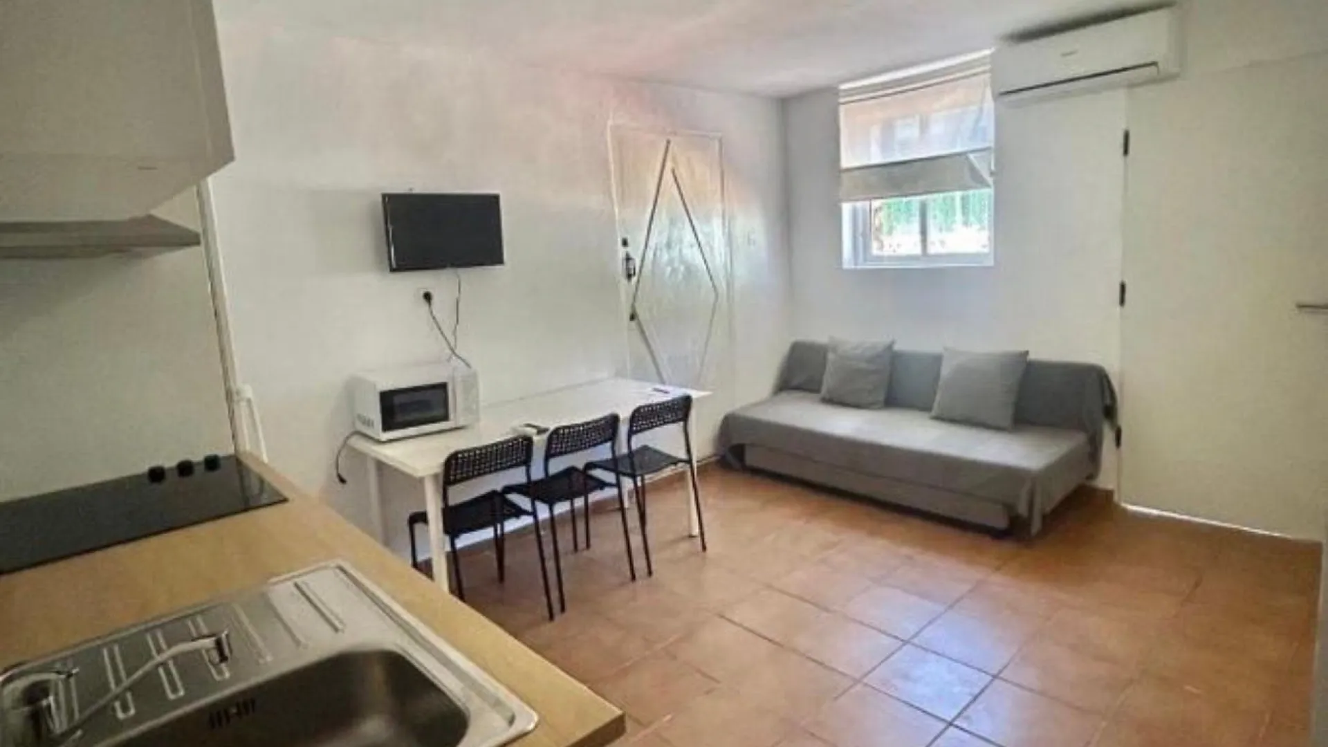 Unique building for sale in Malaga - Este