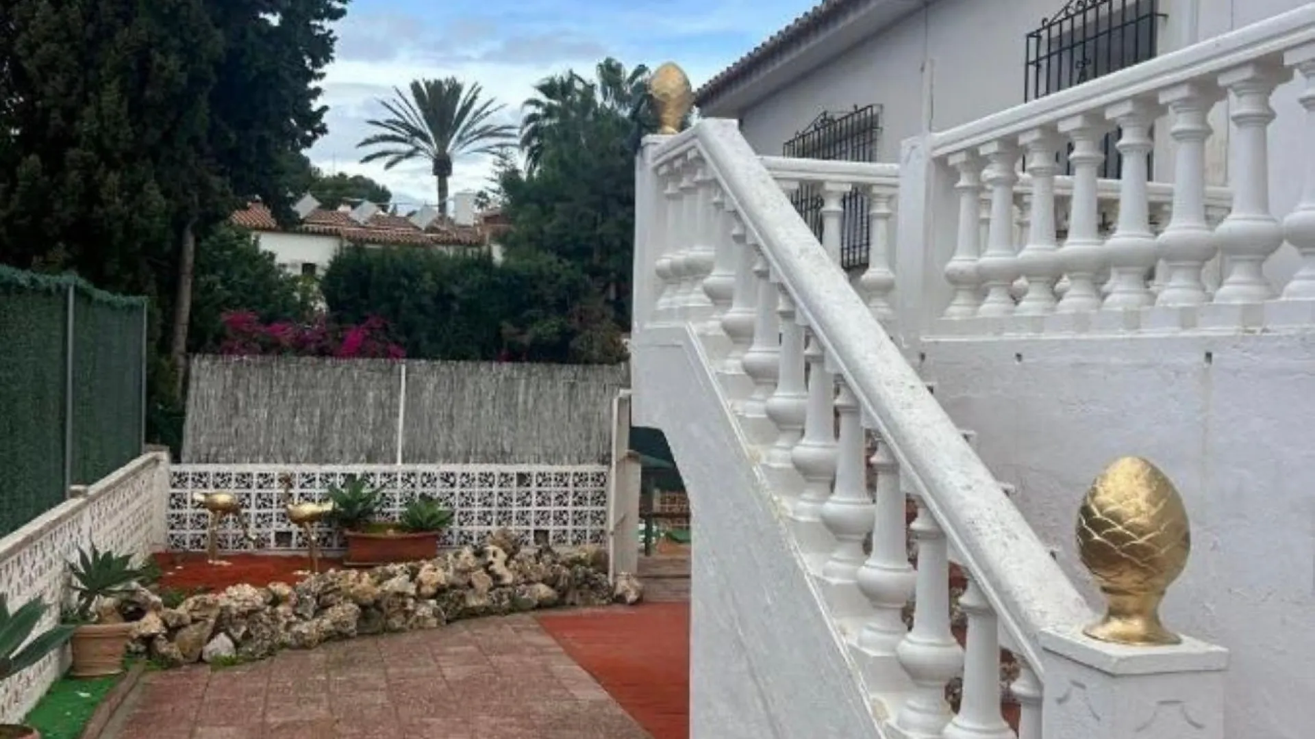 Unique building for sale in Malaga - Este