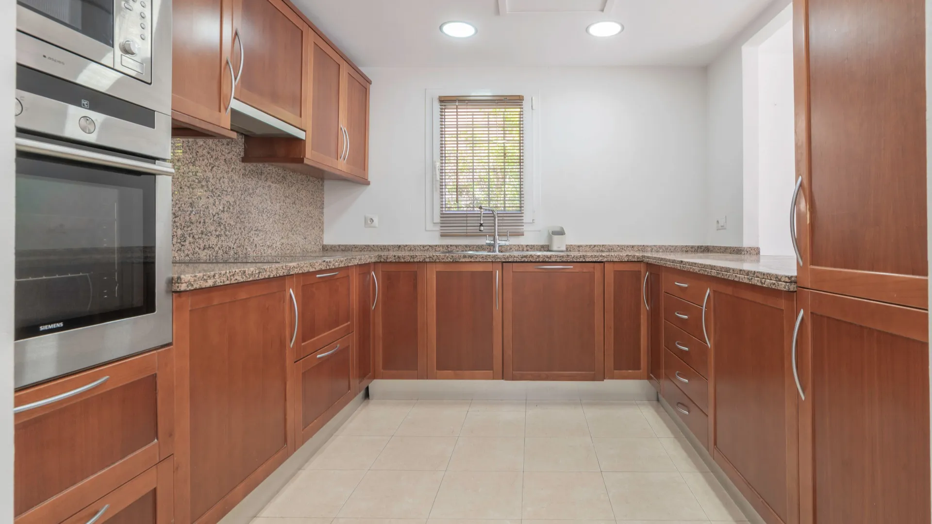 Pareado en venta con 3 dormitorios en Riviera del Sol