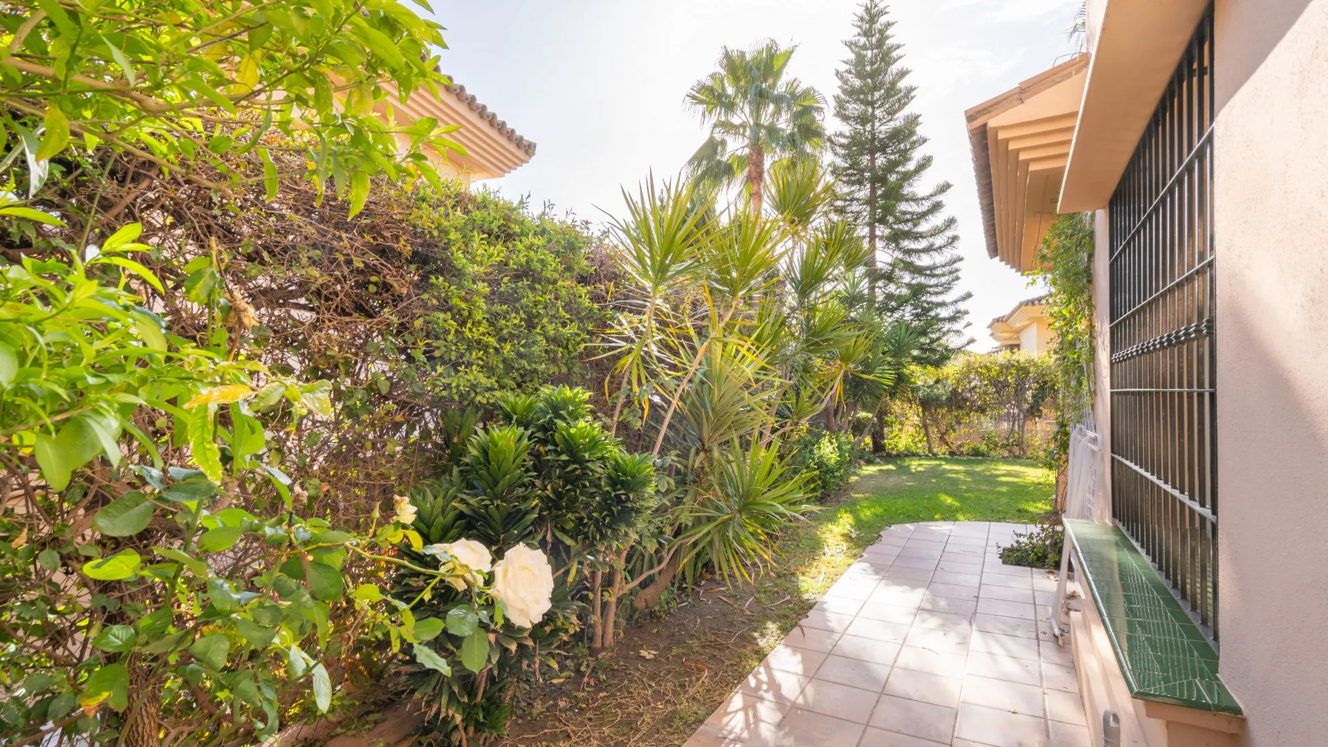 Pareado en venta con 3 dormitorios en Riviera del Sol