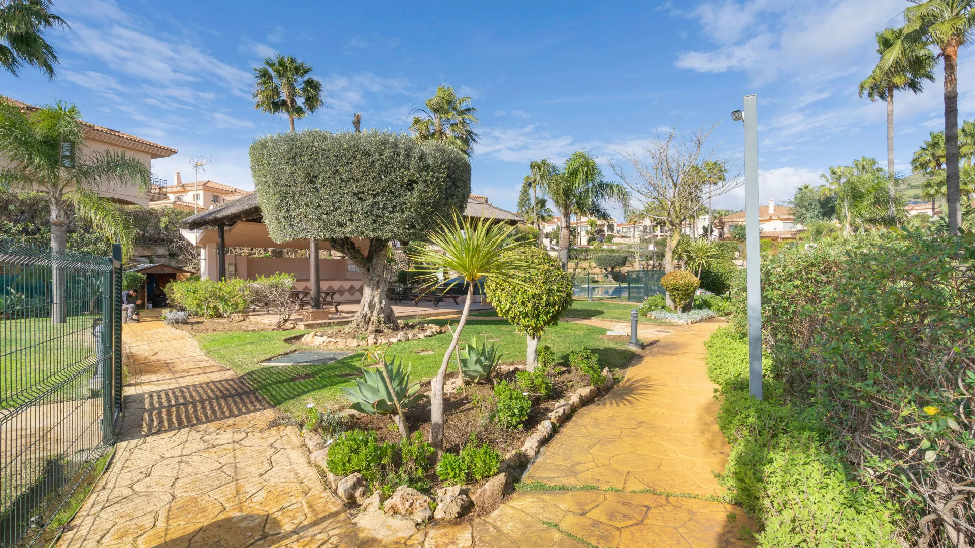 Pareado en venta con 3 dormitorios en Riviera del Sol