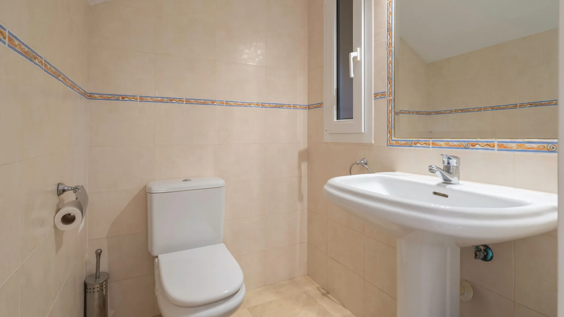 Pareado en venta con 3 dormitorios en Riviera del Sol