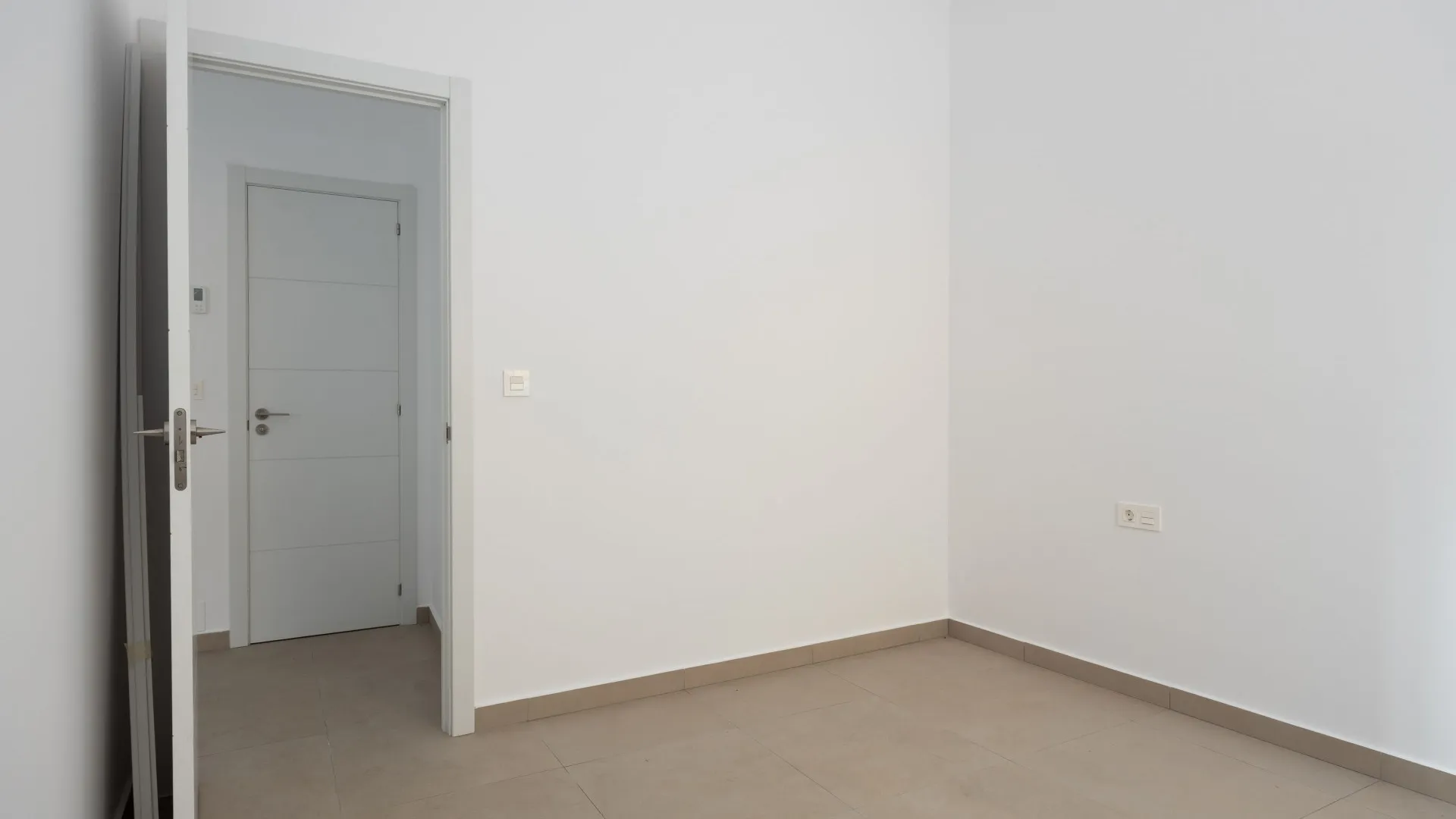 Se vende adosado de 6 dormitorios en Malaga