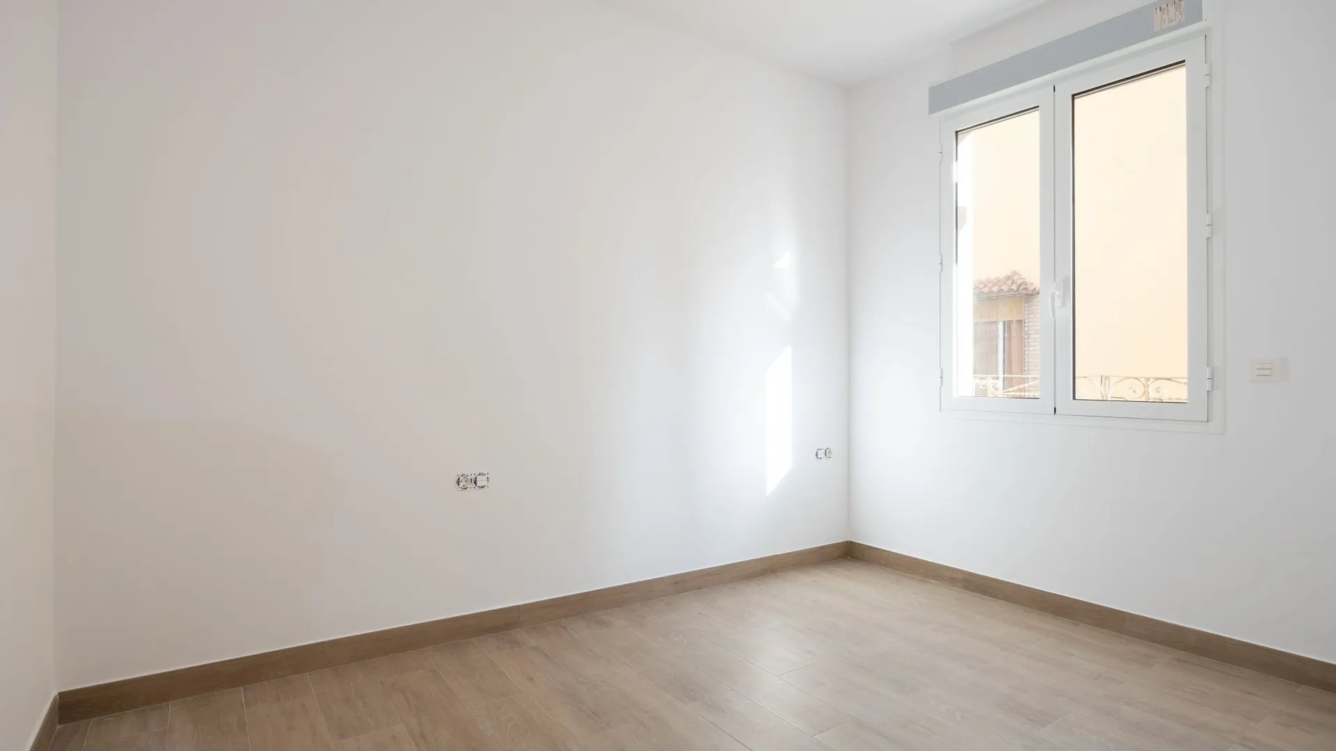 Se vende adosado de 6 dormitorios en Malaga