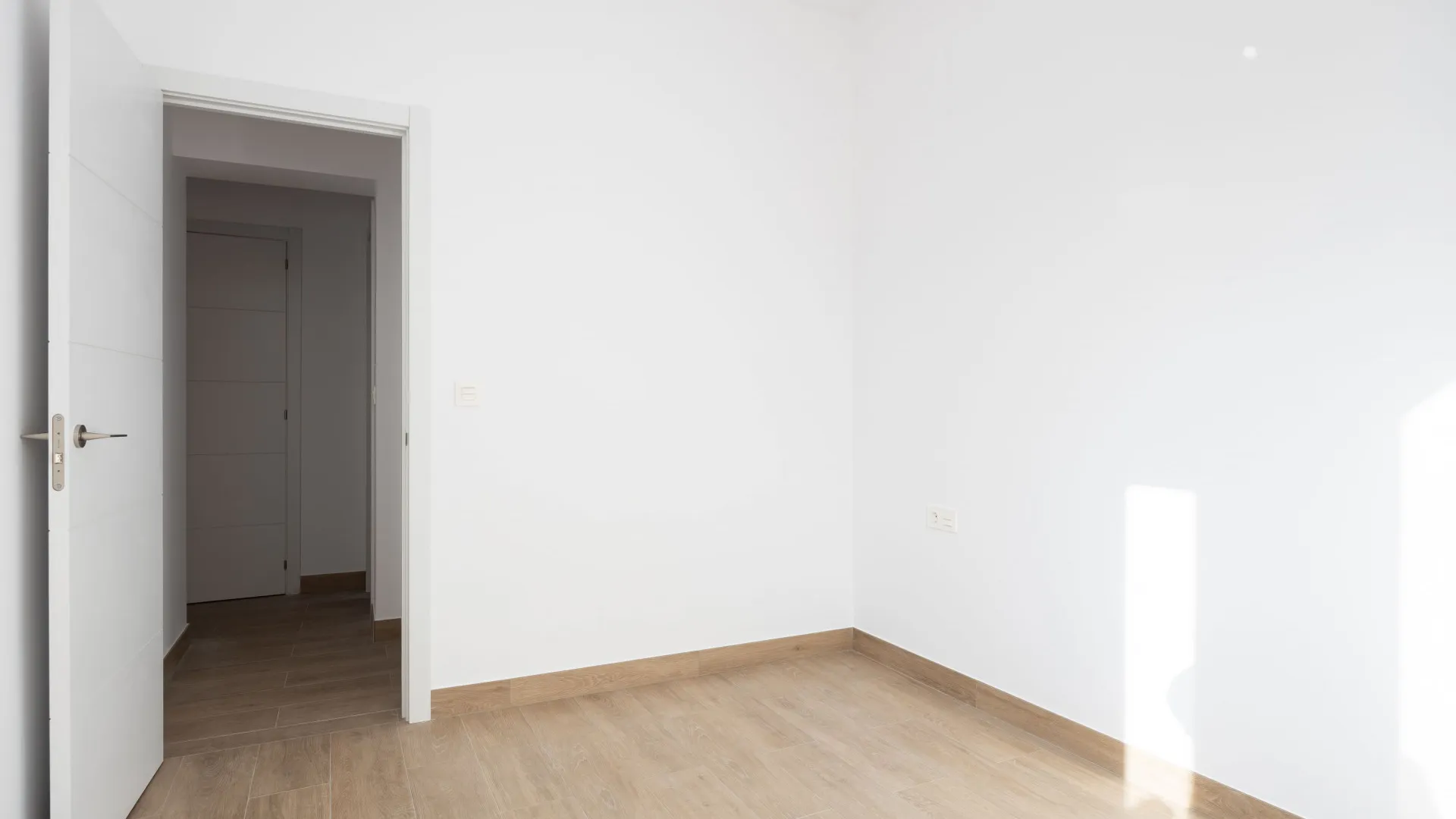 Se vende adosado de 6 dormitorios en Malaga