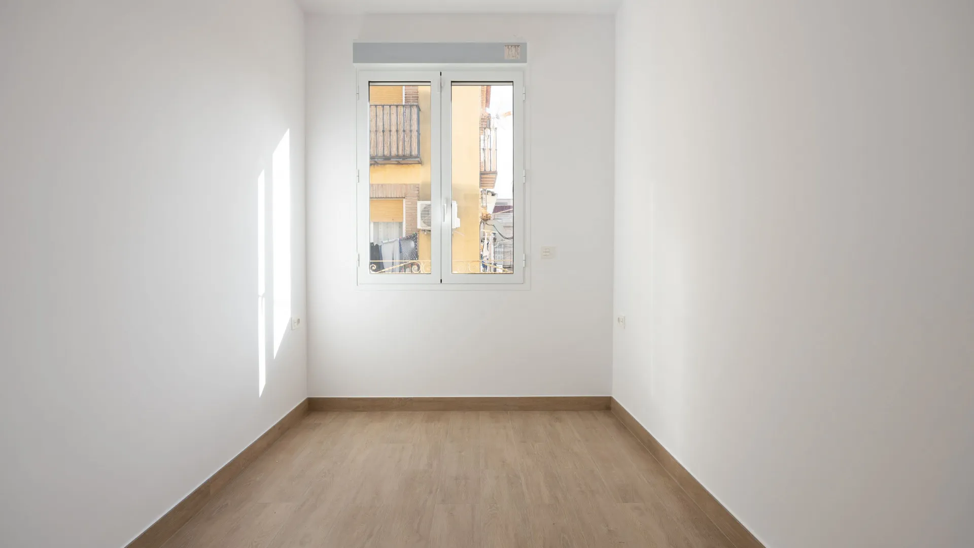 Se vende adosado de 6 dormitorios en Malaga