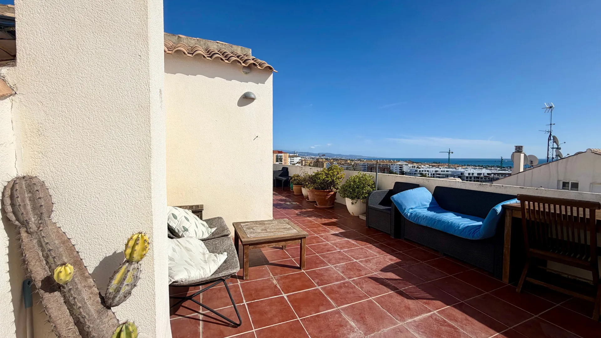 San Pedro de Alcantara duplex penthouse for sale
