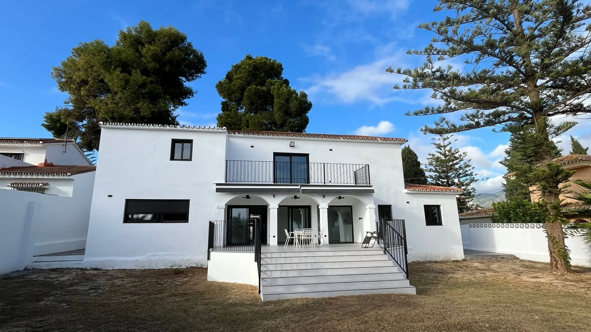 For sale El Coto 5 bedrooms villa