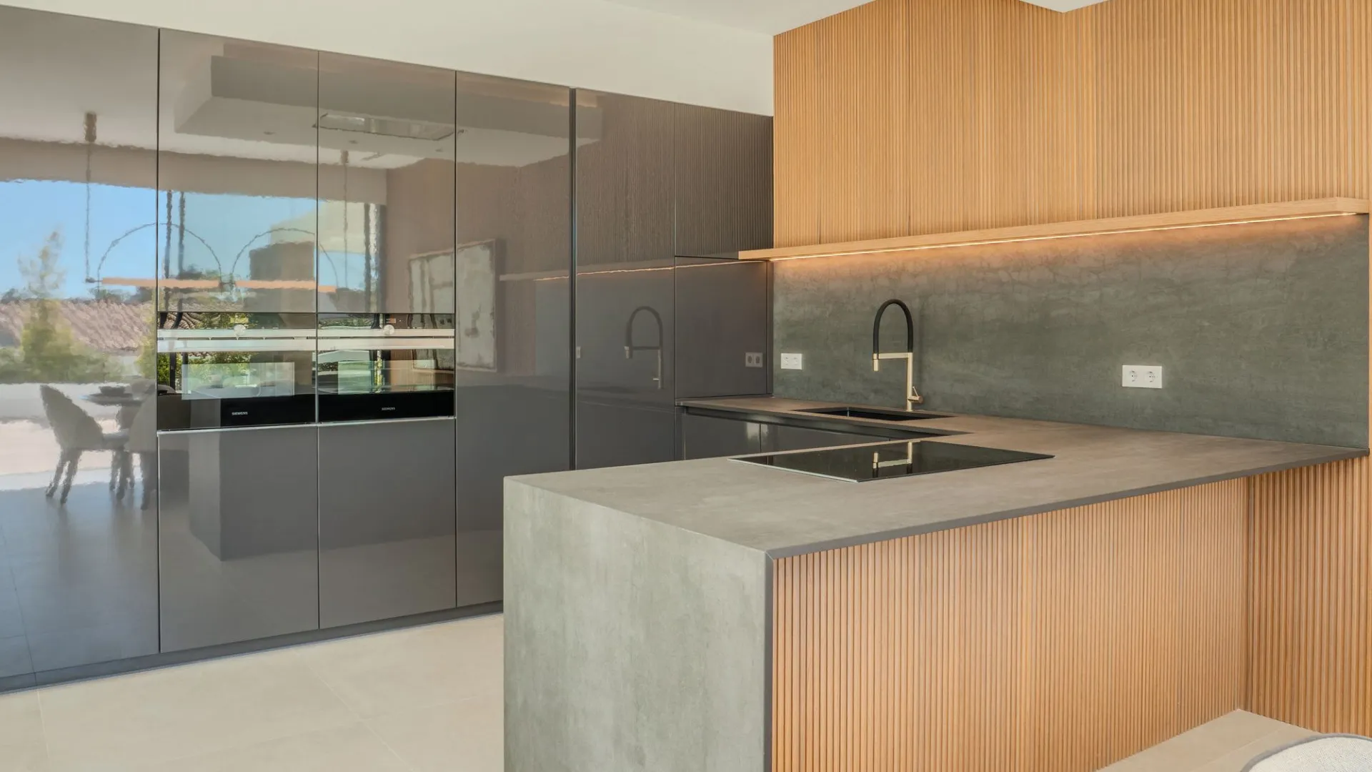 Villa en venta en Marbesa de 5 dormitorios