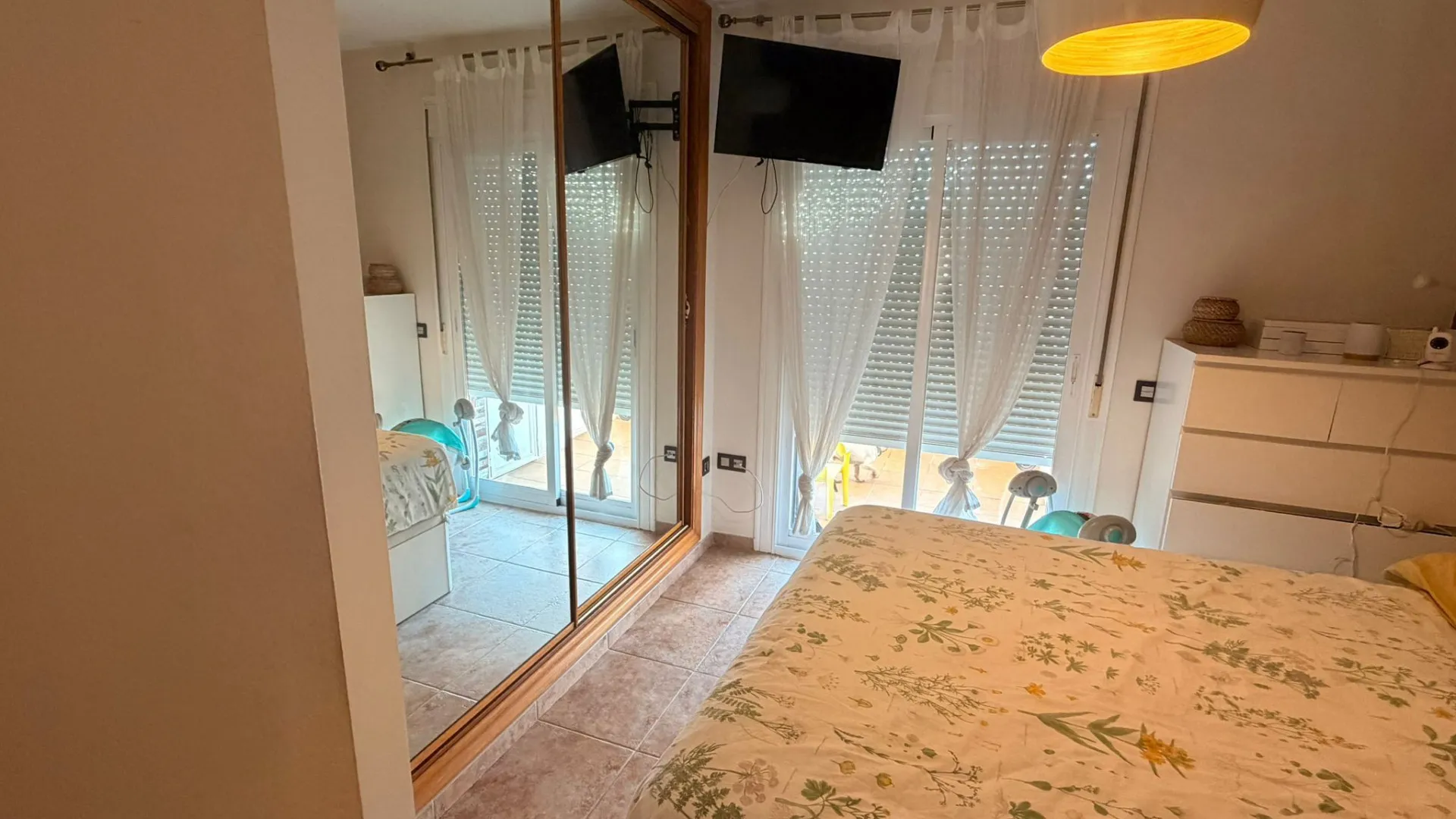 Las Lagunas apartment for sale