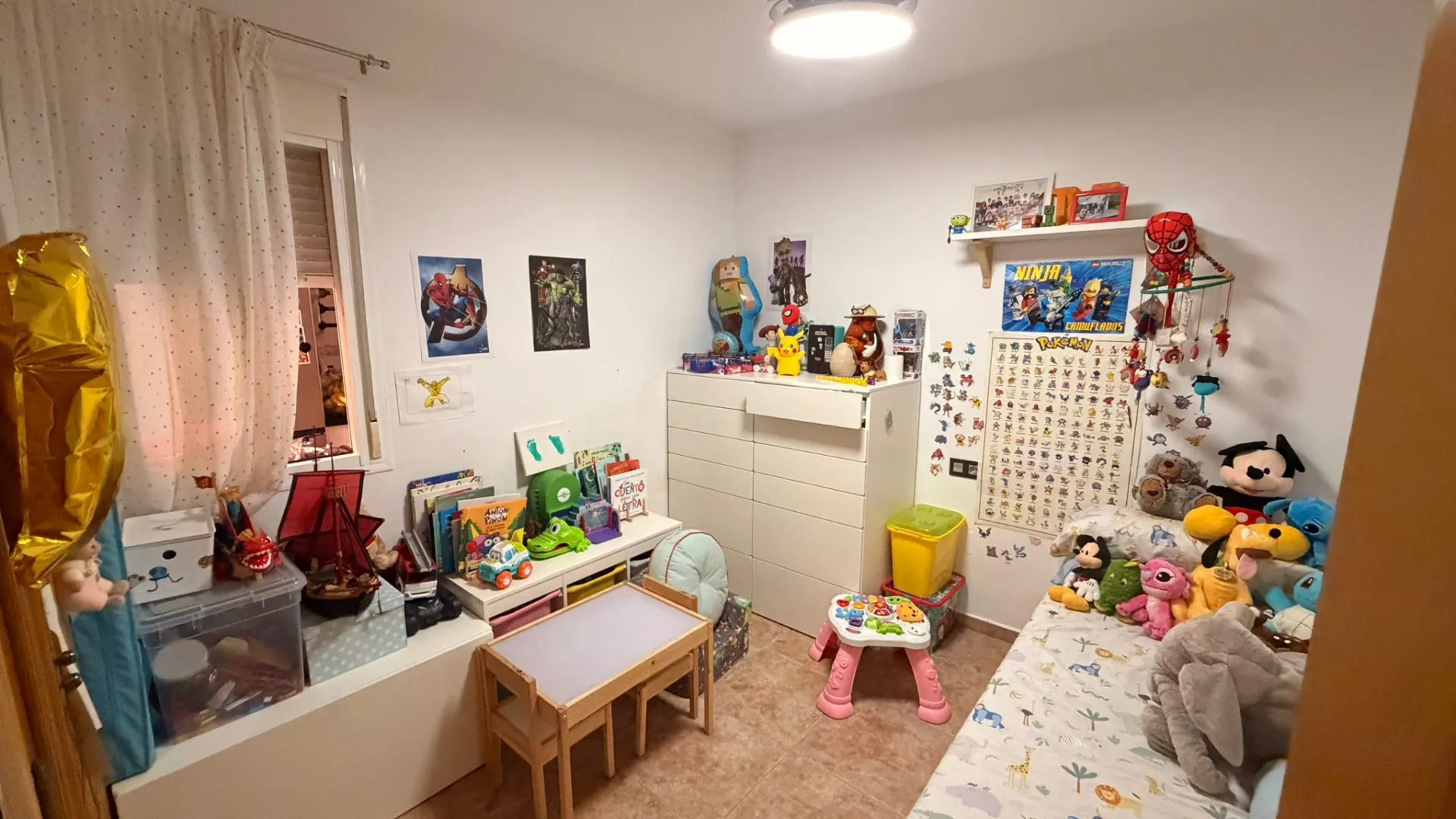 Las Lagunas apartment for sale