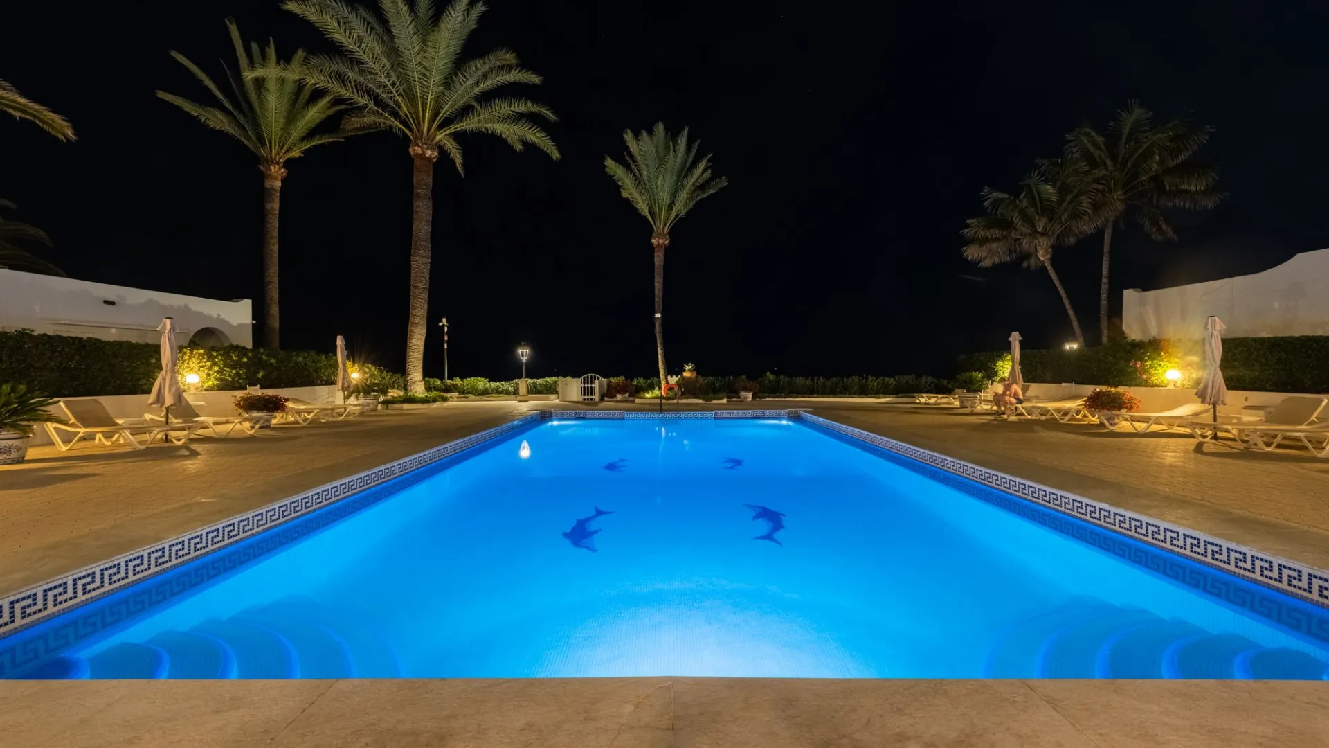 For sale Beach Side Golden Mile town house