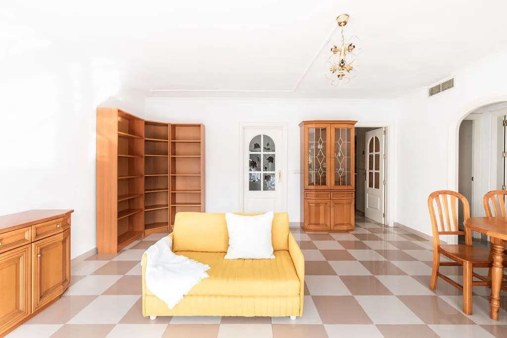 For sale Torremolinos apartment with 2 bedrooms