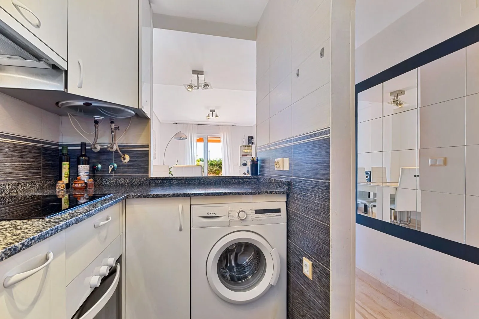 Buy apartment in Benalmadena