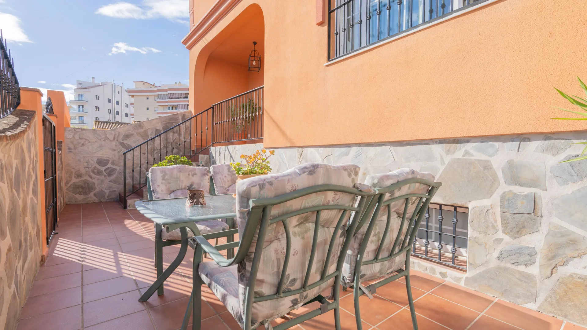 Semi detached house for sale in Fuengirola Centro