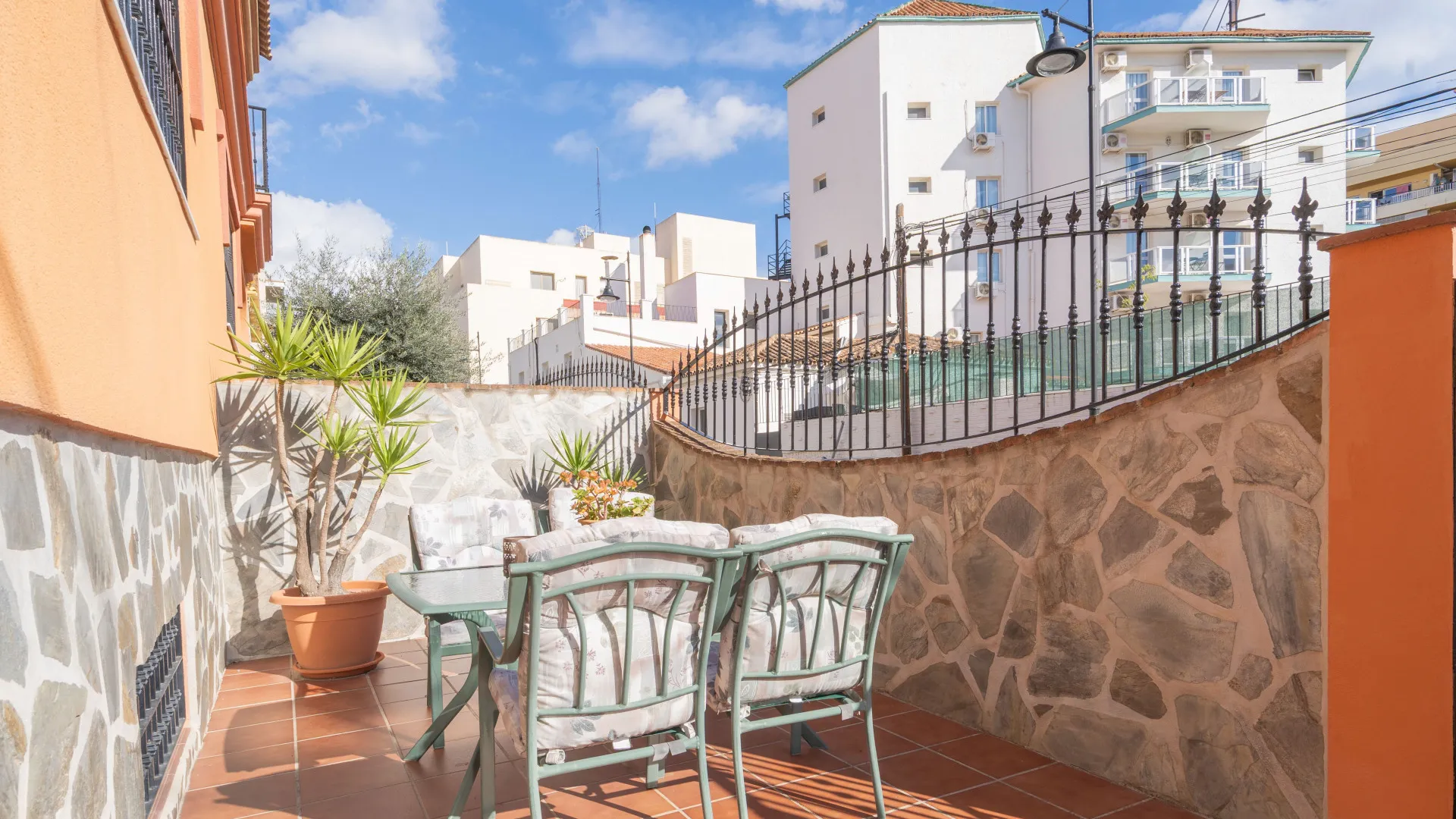 Semi detached house for sale in Fuengirola Centro