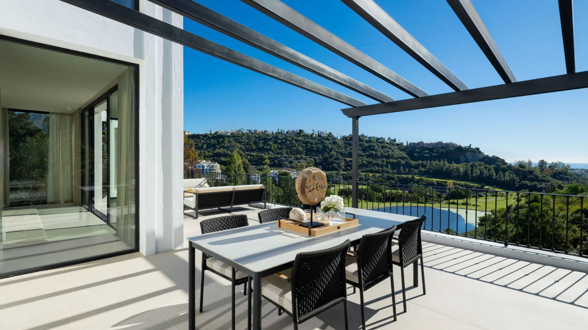 Villa de 5 dormitorios en venta en Los Arqueros