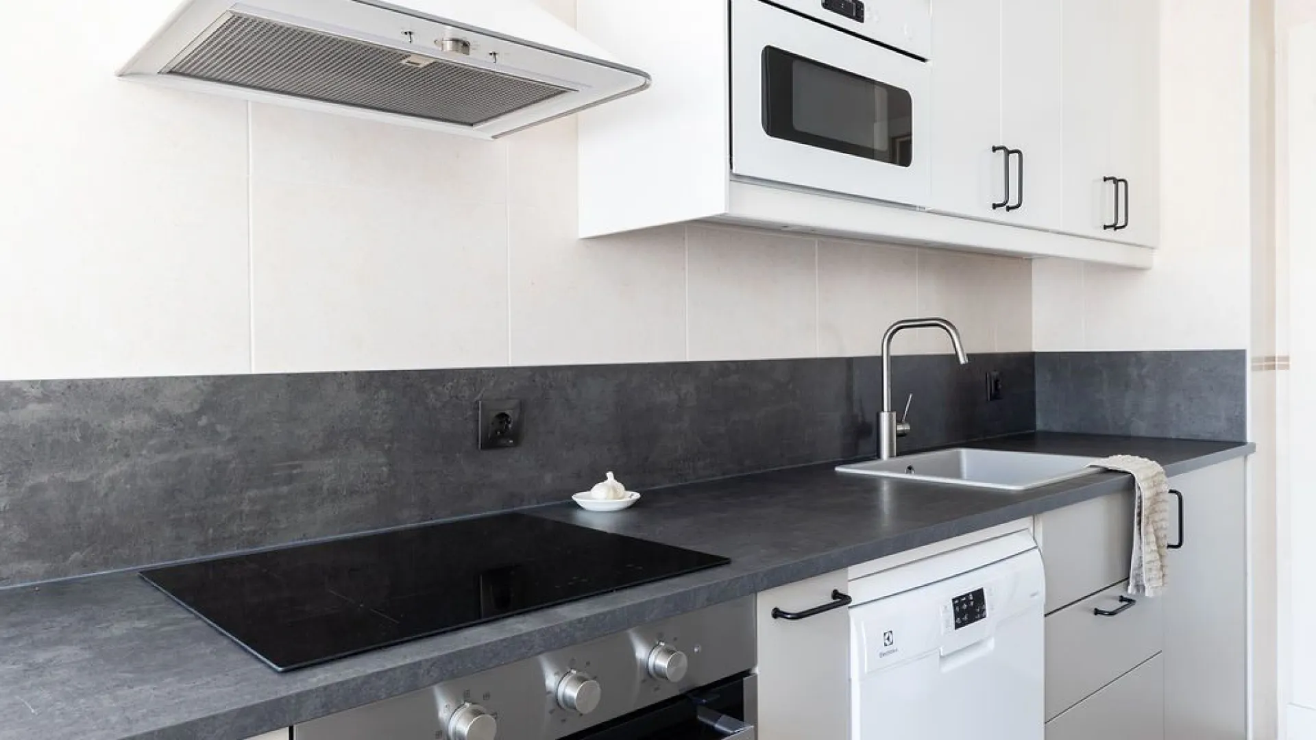 Penthouse with 3 bedrooms for sale in Torrequebrada