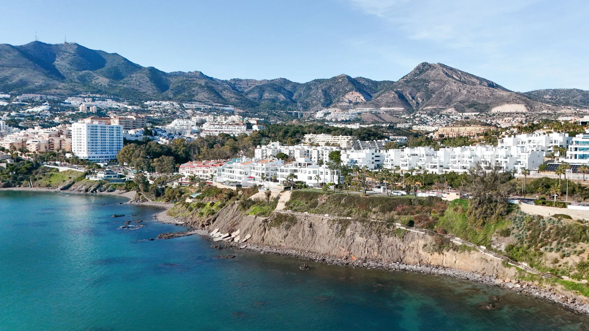 Penthouse with 3 bedrooms for sale in Torrequebrada