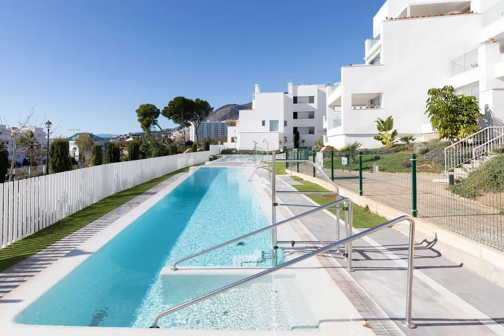 Penthouse with 3 bedrooms for sale in Torrequebrada