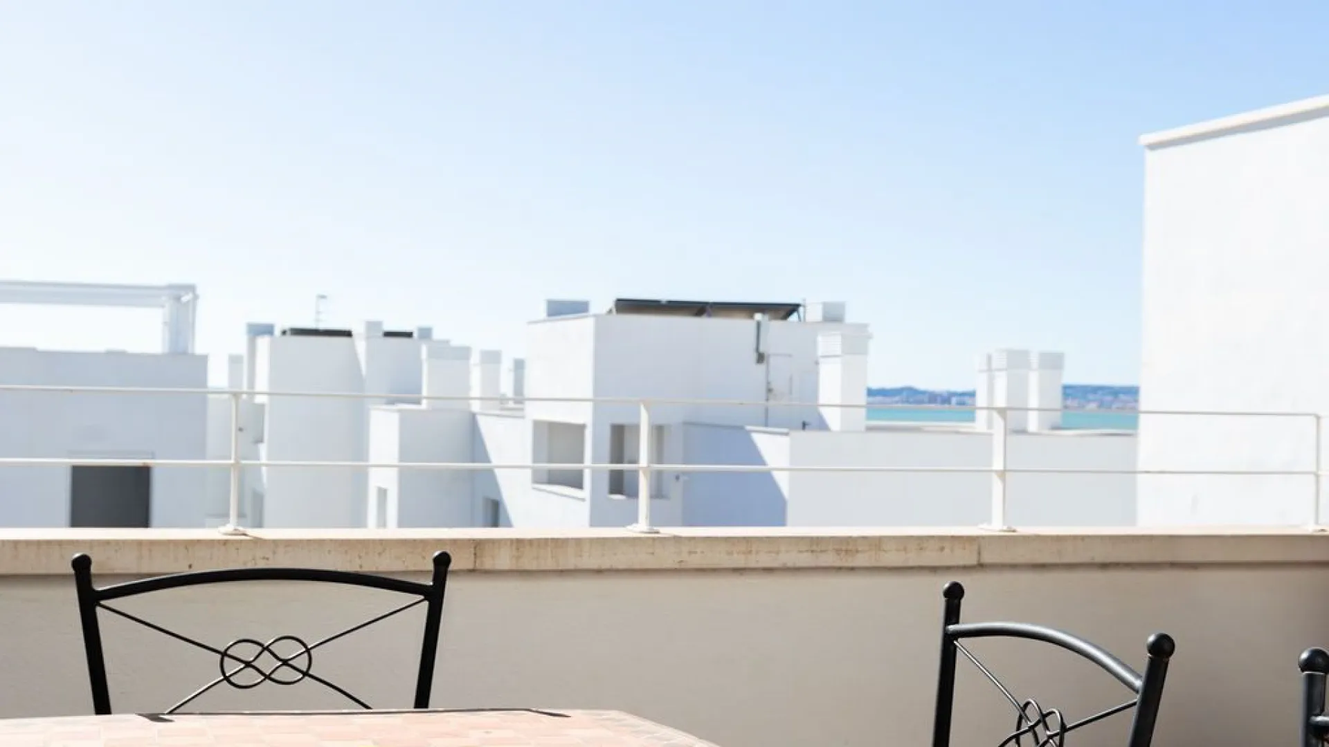 Penthouse with 3 bedrooms for sale in Torrequebrada