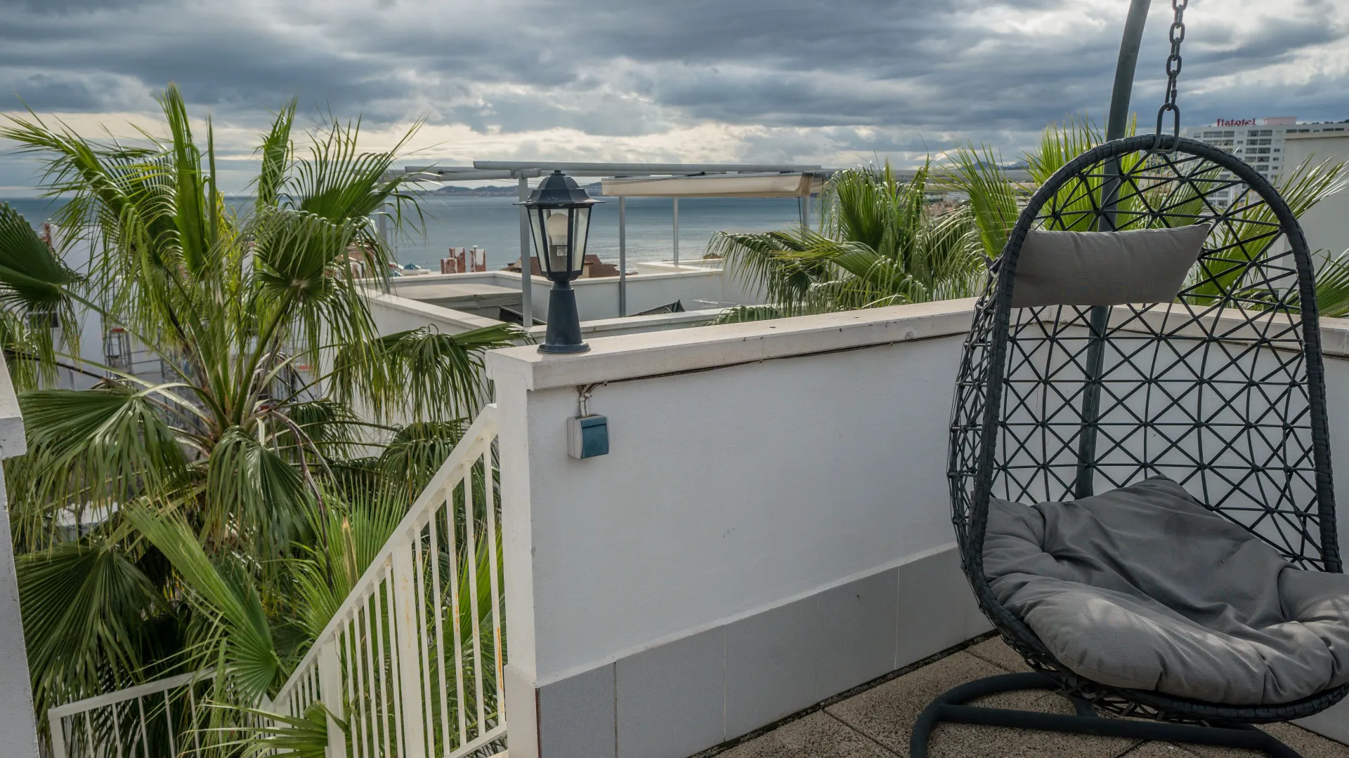 Penthouse with 3 bedrooms for sale in Torrequebrada