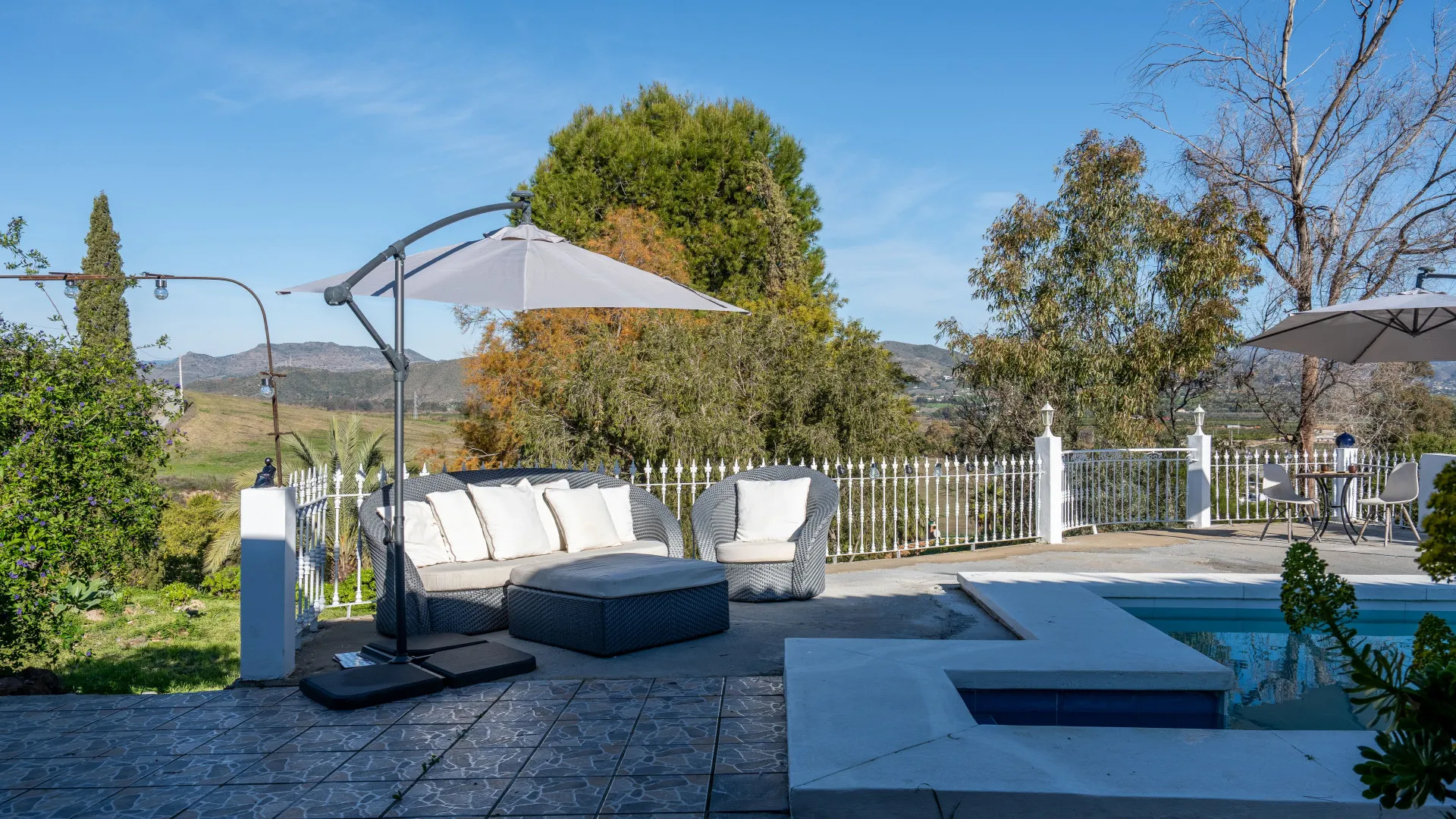 Cartama 2 bedrooms finca for sale