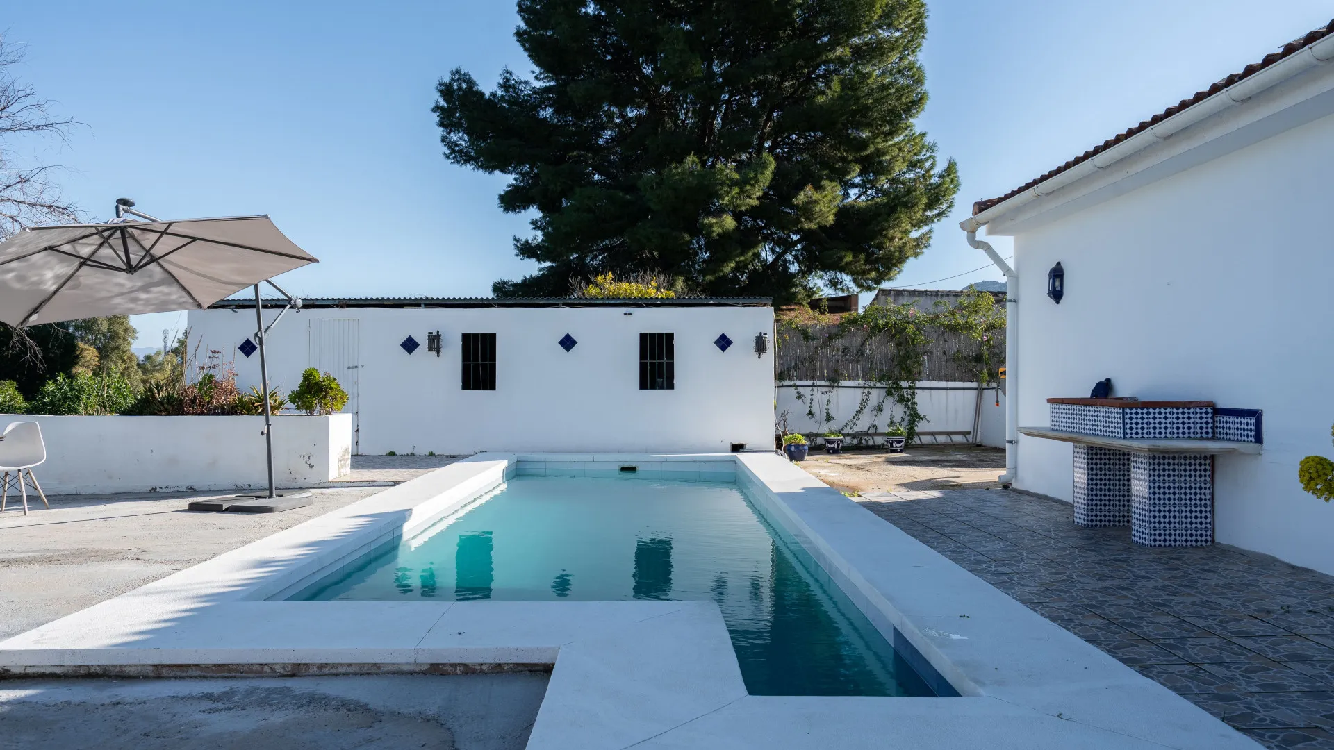 Cartama 2 bedrooms finca for sale